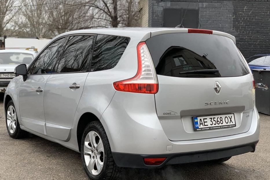 Продам Renault Grand Scenic 2011 года в Днепре