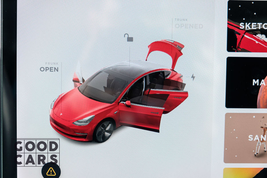 Продам Tesla Model 3 LR 2018 года в Одессе