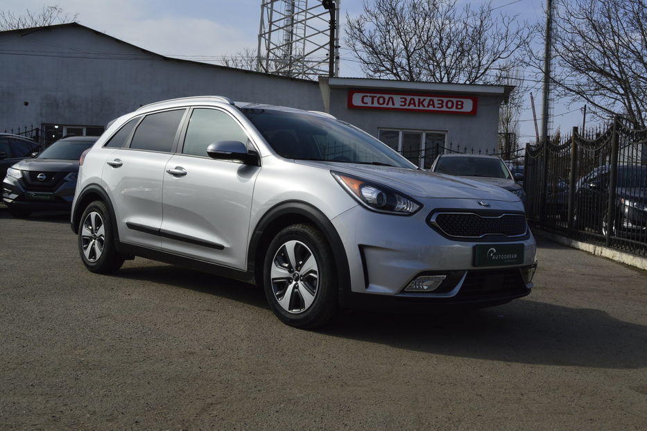 Продам Kia Niro HYBRID 2017 года в Одессе