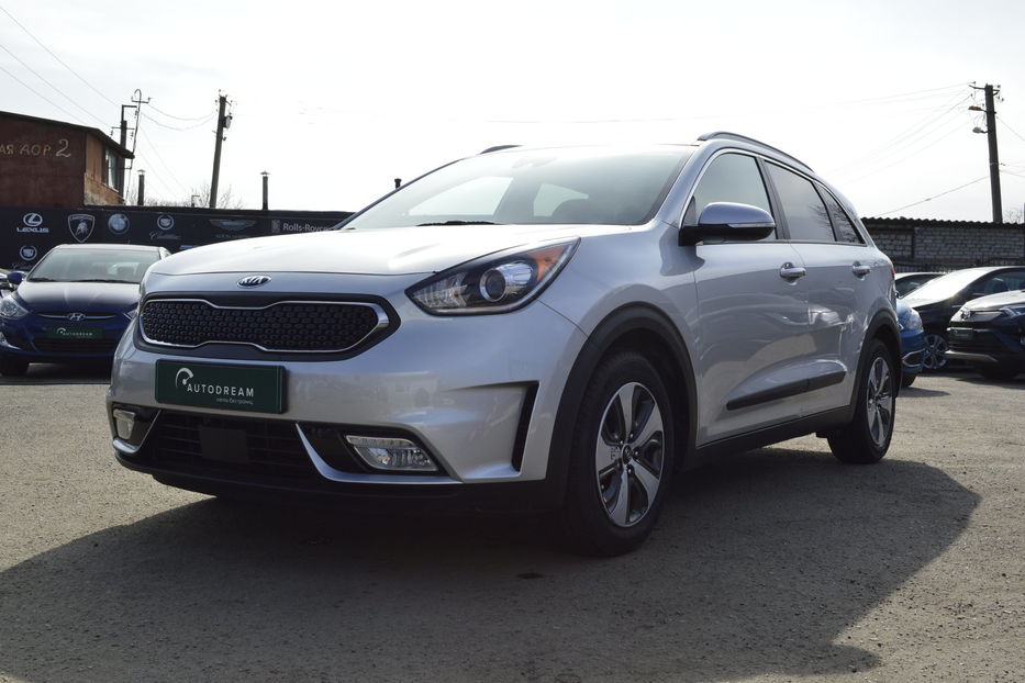 Продам Kia Niro HYBRID 2017 года в Одессе