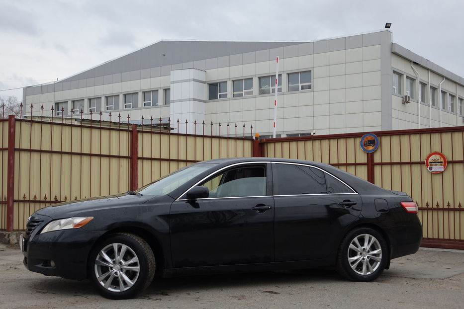 Продам Toyota Camry 2007 года в Одессе