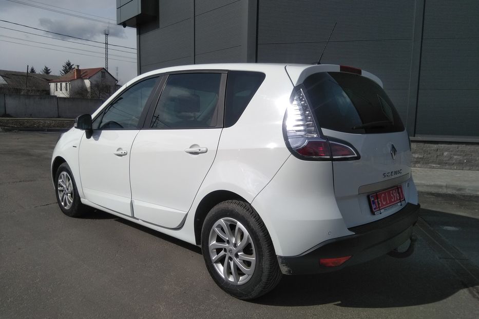 Продам Renault Scenic 1.5 110 Limited NAVI 2015 года в Львове