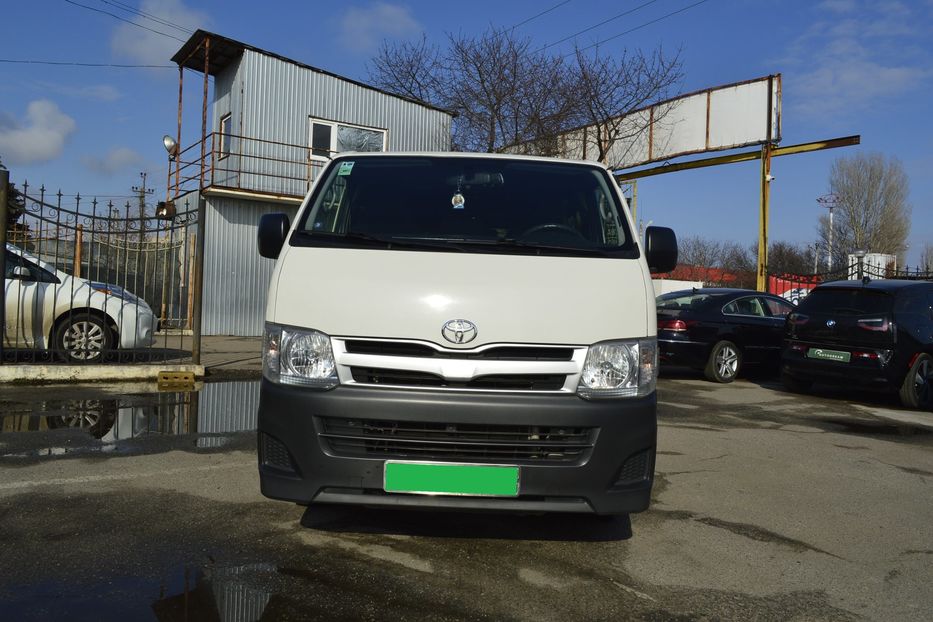 Продам Toyota Hiace пасс. 2012 года в Одессе