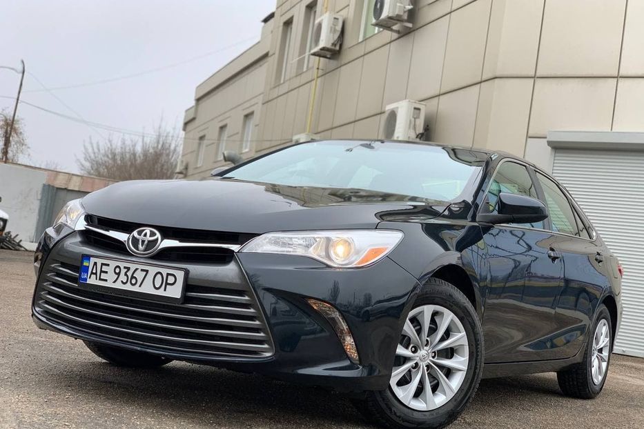 Продам Toyota Camry 2016 года в Днепре