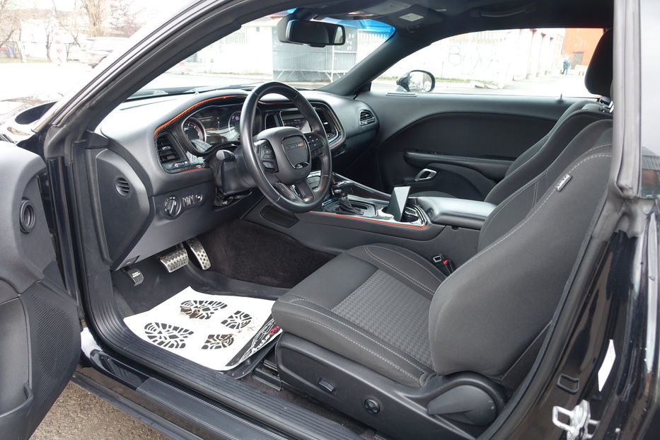 Продам Dodge Challenger 2018 года в Одессе