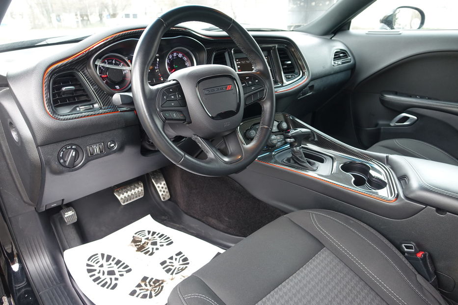 Продам Dodge Challenger 2018 года в Одессе