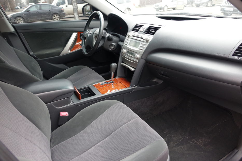 Продам Toyota Camry 2009 года в Одессе