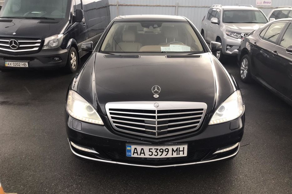 Продам Mercedes-Benz S-Class 450 4 Matik 2010 года в Киеве