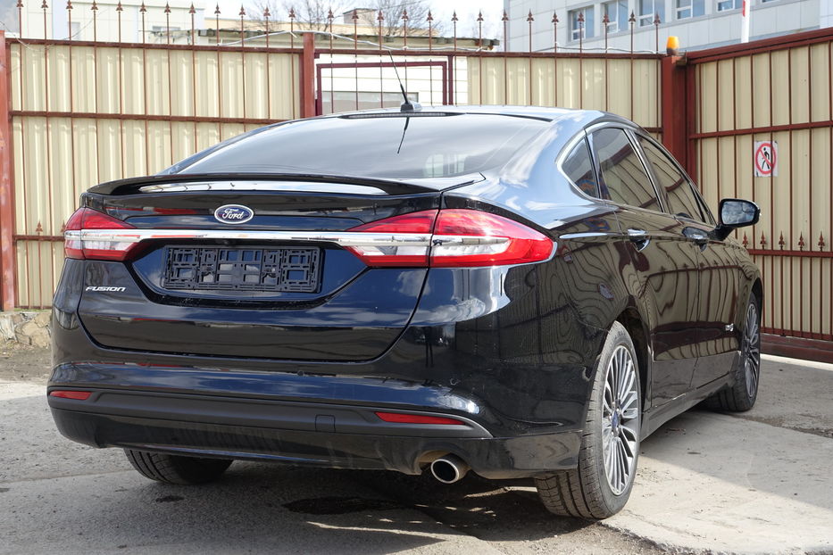 Продам Ford Fusion HYBRIDE 2017 года в Одессе