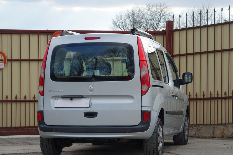 Продам Renault Kangoo пасс. 2012 года в Одессе