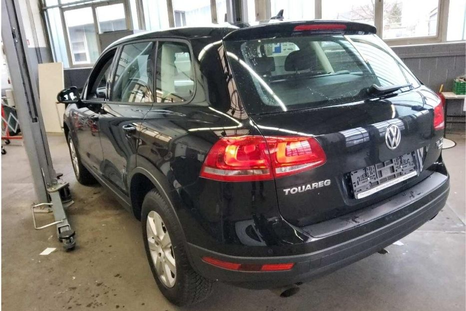 Продам Volkswagen Touareg 4×4 navi klimat 3.0 в м. Львів 2016 года в Львове