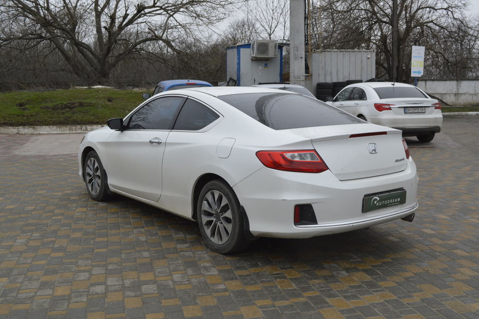 Продам Honda Accord 2013 года в Одессе