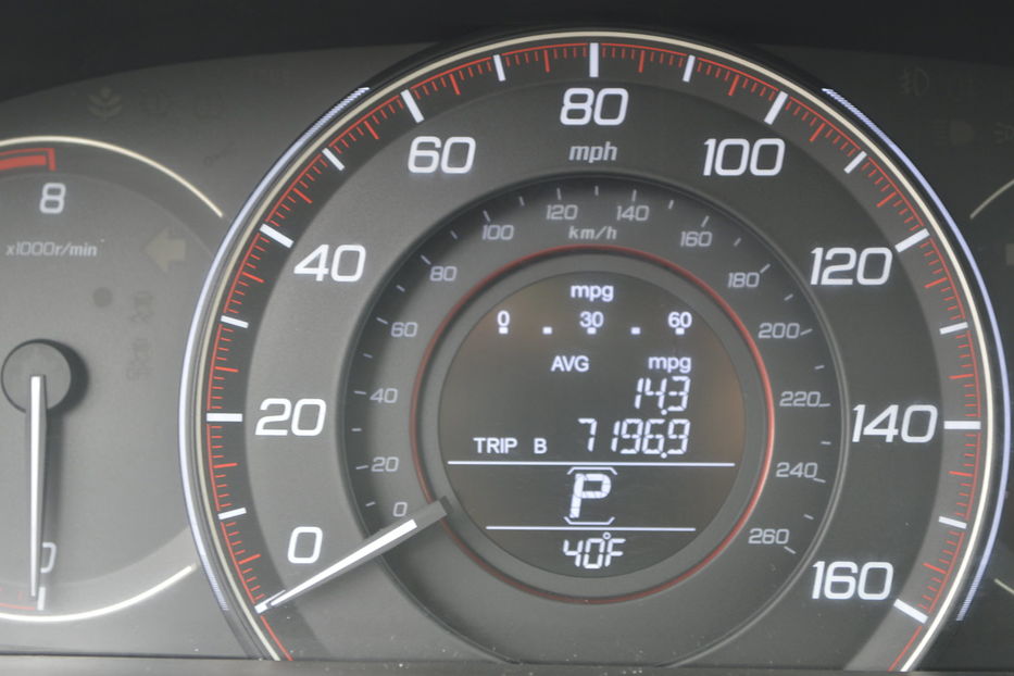 Продам Honda Accord 2013 года в Одессе