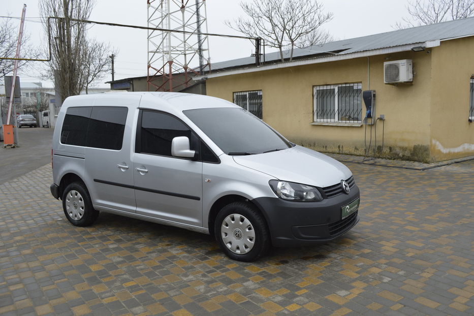 Продам Volkswagen Caddy пасс. 2013 года в Одессе