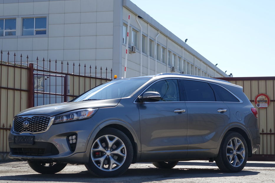 Продам Kia Sorento LIMITED FULL 2015 года в Одессе