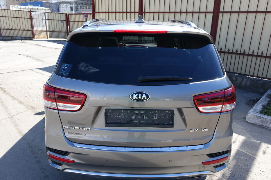 Продам Kia Sorento LIMITED FULL 2015 года в Одессе