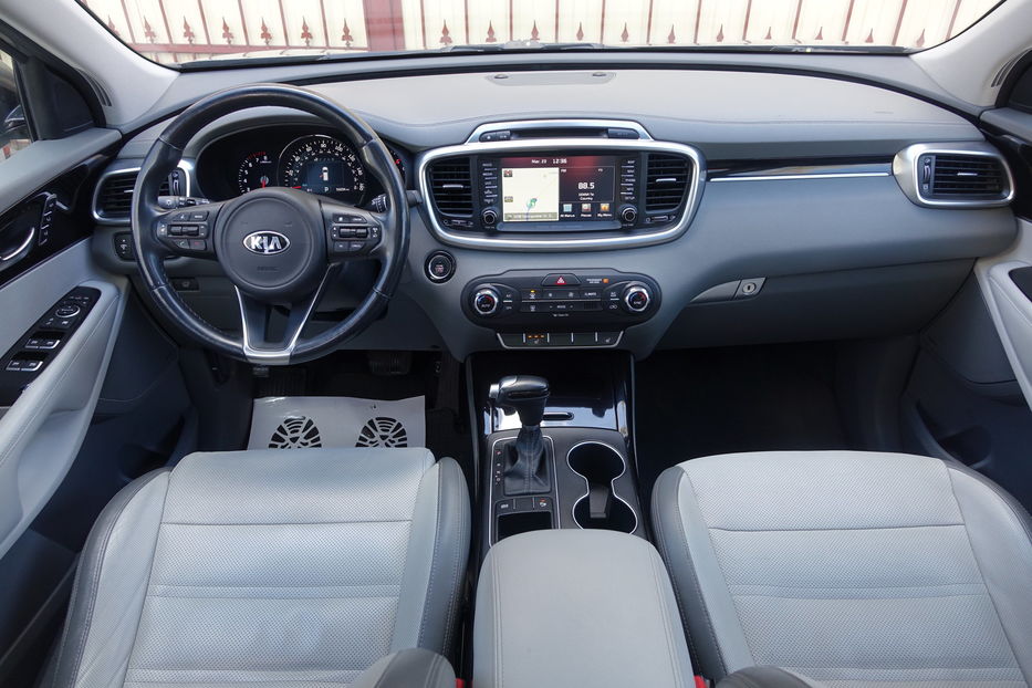 Продам Kia Sorento LIMITED FULL 2015 года в Одессе