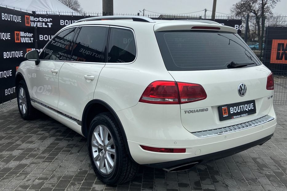 Продам Volkswagen Touareg 2011 года в Одессе