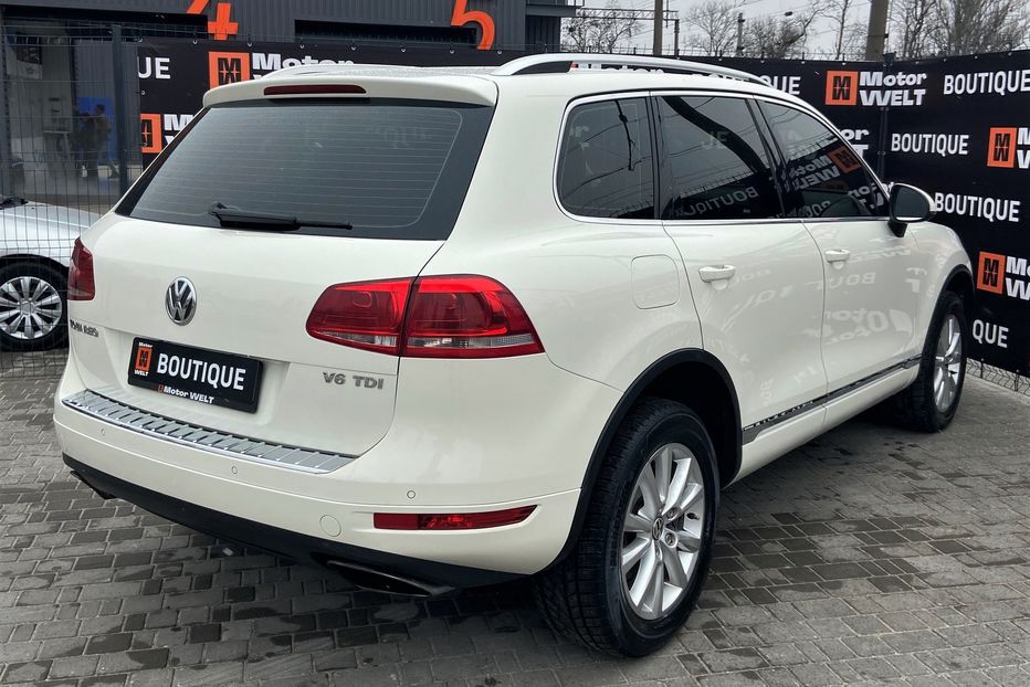 Продам Volkswagen Touareg 2011 года в Одессе