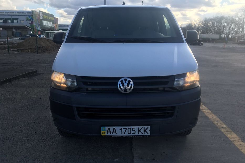 Продам Volkswagen T5 (Transporter) груз бронированый 2012 года в Киеве