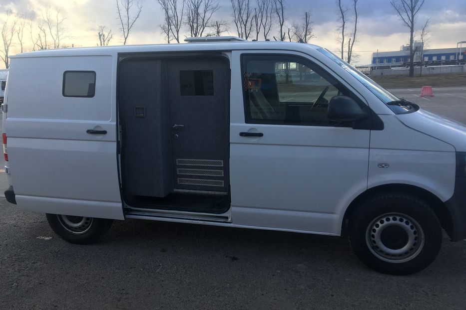 Продам Volkswagen T5 (Transporter) груз бронированый 2012 года в Киеве