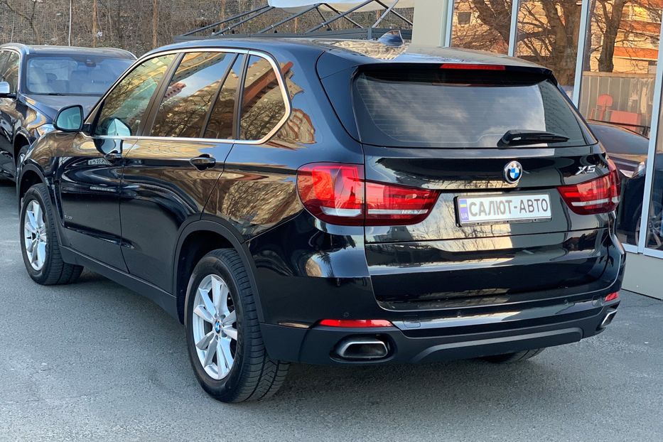 Продам BMW X5 2017 года в Киеве