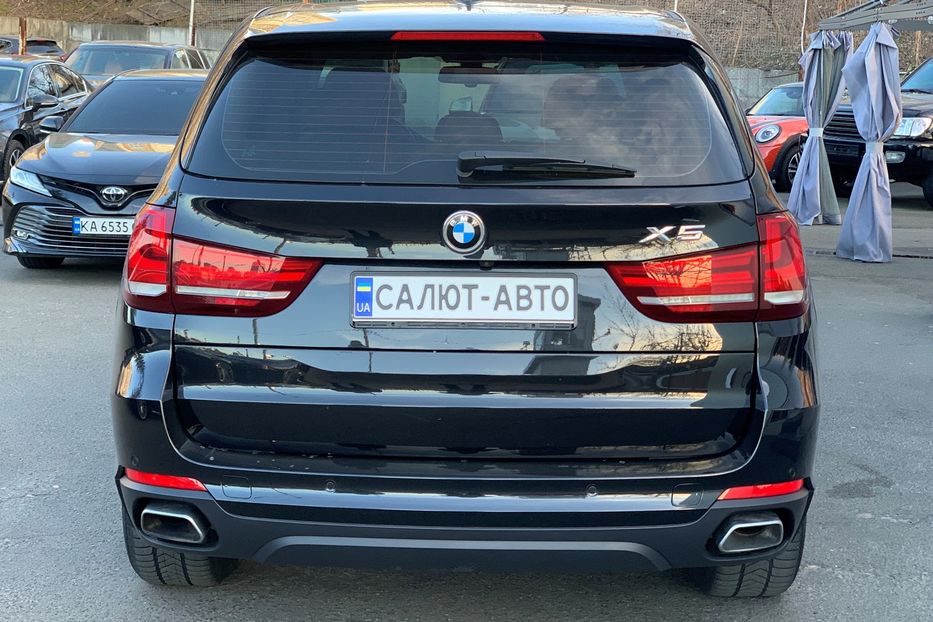 Продам BMW X5 2017 года в Киеве