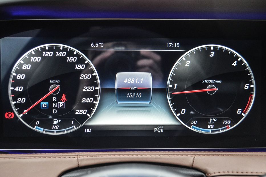 Продам Mercedes-Benz S-Class 400 D AMG  2018 года в Киеве