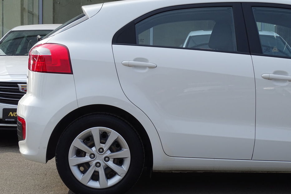 Продам Kia Rio 2015 года в Киеве