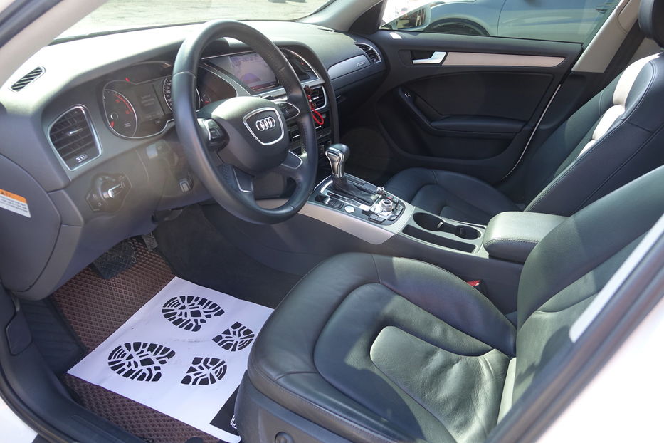 Продам Audi A4 QUATTRO DIESEL 2015 года в Одессе