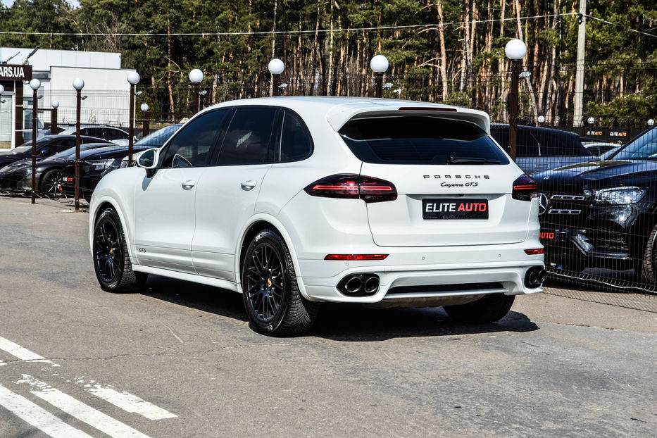 Продам Porsche Cayenne GTS 2017 года в Киеве