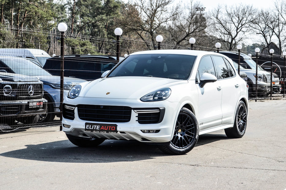 Продам Porsche Cayenne GTS 2017 года в Киеве