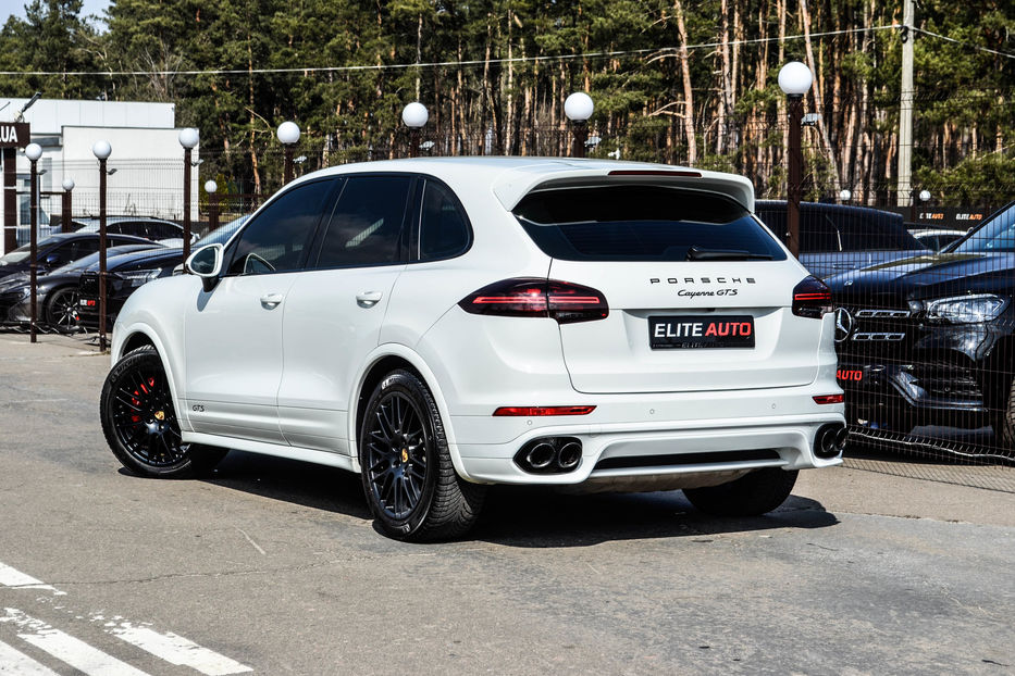 Продам Porsche Cayenne GTS 2017 года в Киеве