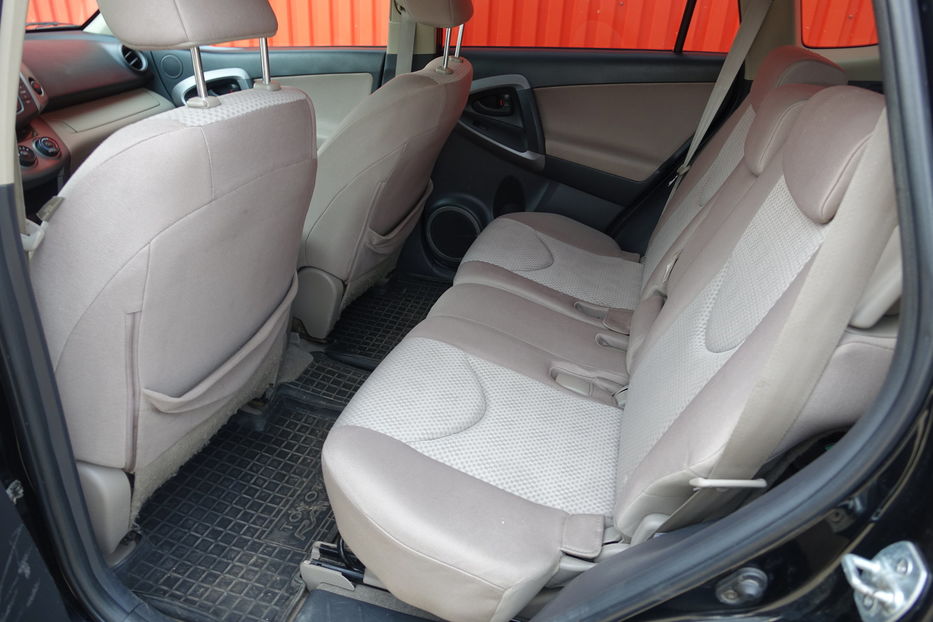 Продам Toyota Rav 4 2006 года в Одессе