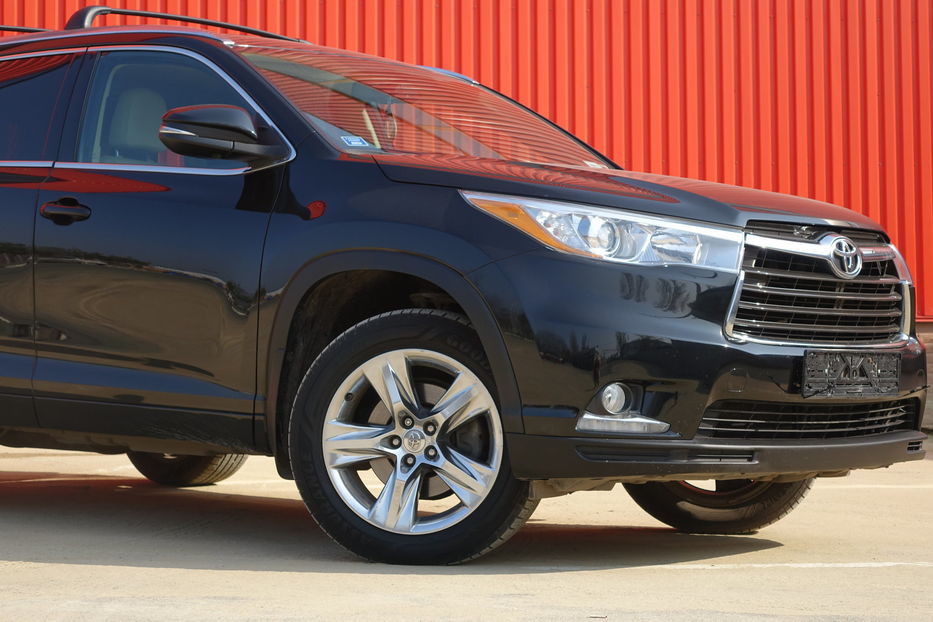 Продам Toyota Highlander MAXIMAL AWD 2015 года в Одессе