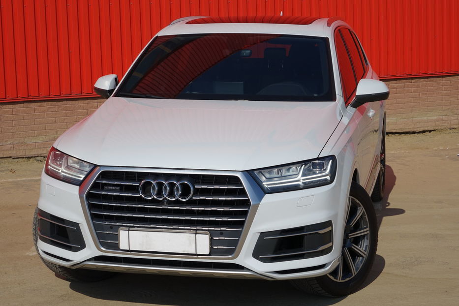 Продам Audi Q7 PREMIUM 2016 года в Одессе