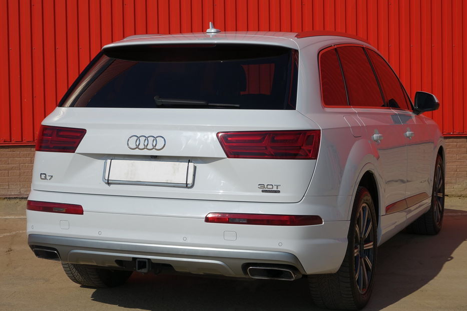 Продам Audi Q7 PREMIUM 2016 года в Одессе