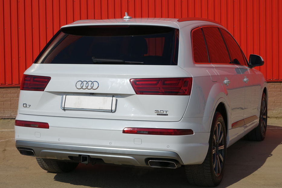 Продам Audi Q7 PREMIUM 2016 года в Одессе