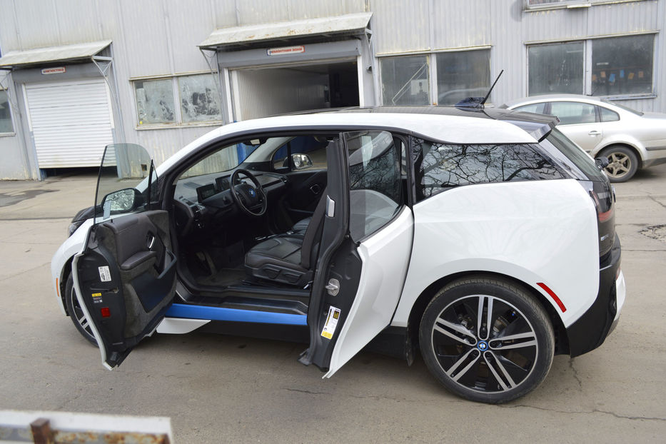 Продам BMW I3 TERA 2017 года в Одессе