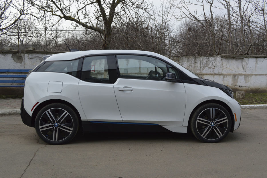 Продам BMW I3 TERA 2017 года в Одессе