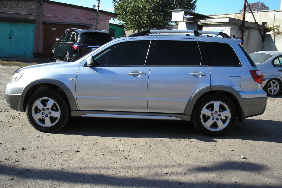 Продам Mitsubishi Outlander 2.4 AT 2005 года в г. Нежин, Черниговская область