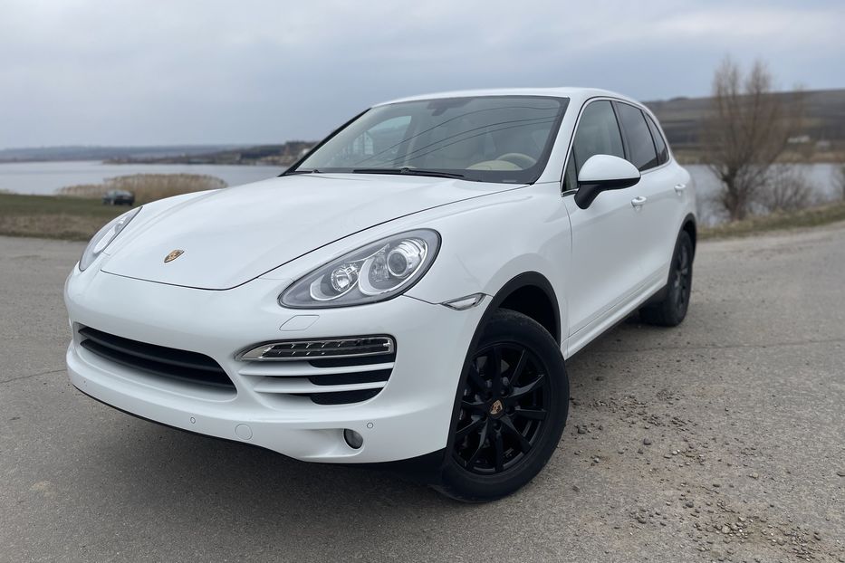 Продам Porsche Cayenne 2013 года в Черновцах