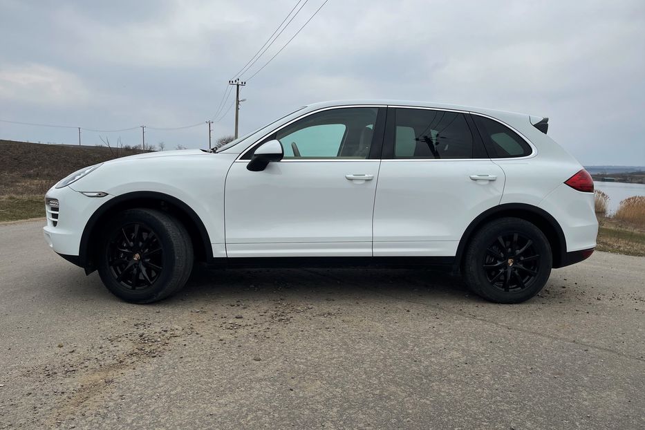 Продам Porsche Cayenne 2013 года в Черновцах