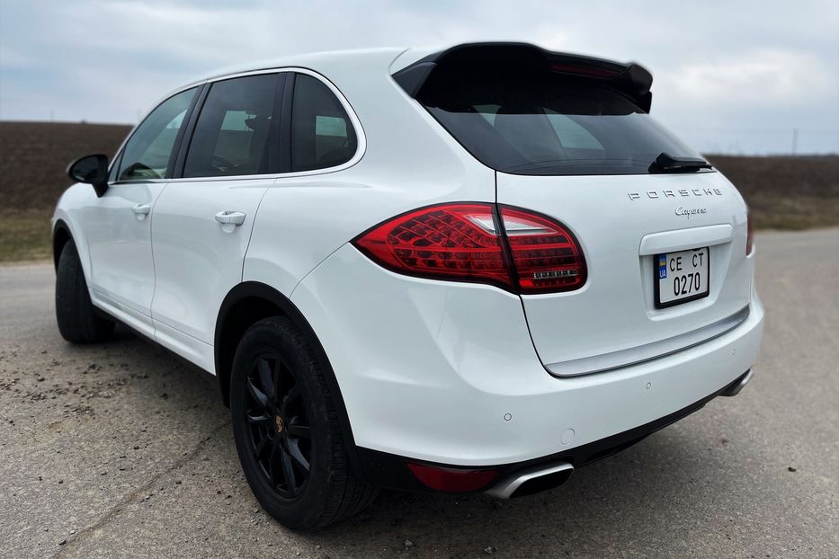 Продам Porsche Cayenne 2013 года в Черновцах