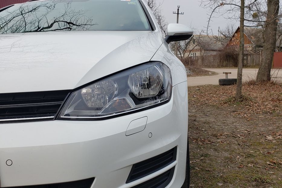 Продам Volkswagen Golf VII 2017 года в Житомире