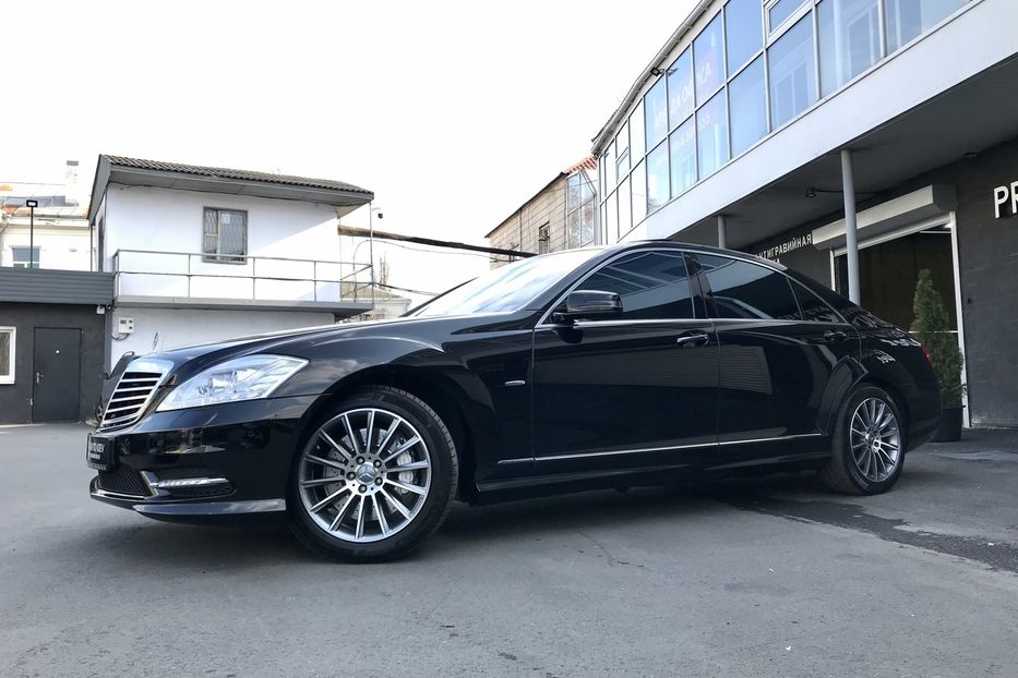 Продам Mercedes-Benz S-Class 500 Long 4Matic AMG 2011 года в Киеве
