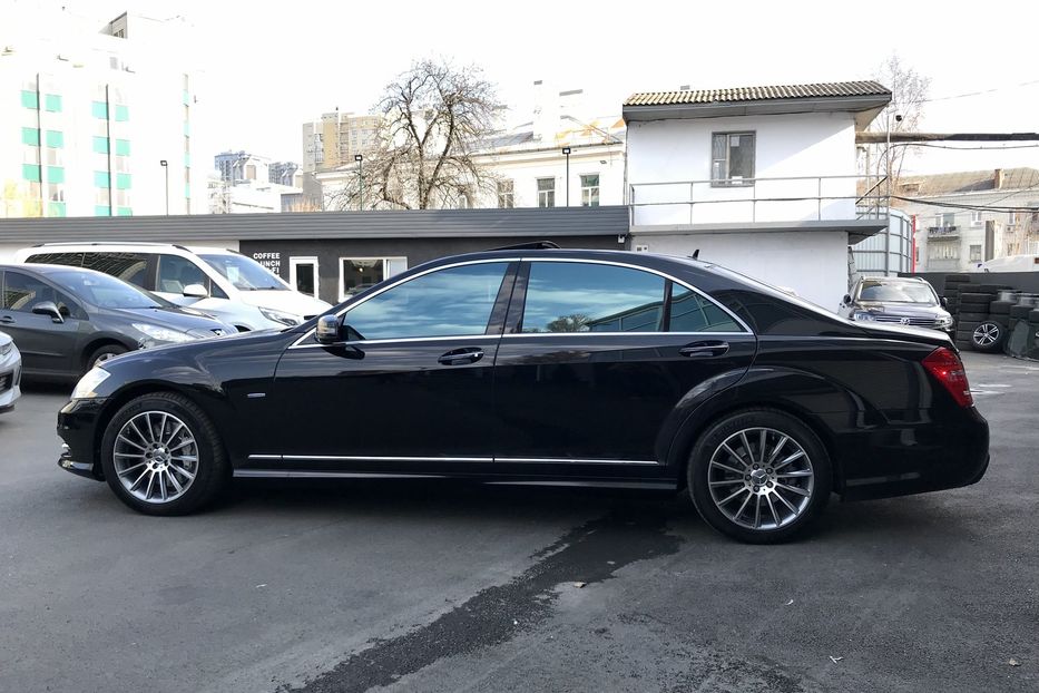 Продам Mercedes-Benz S-Class 500 Long 4Matic AMG 2011 года в Киеве