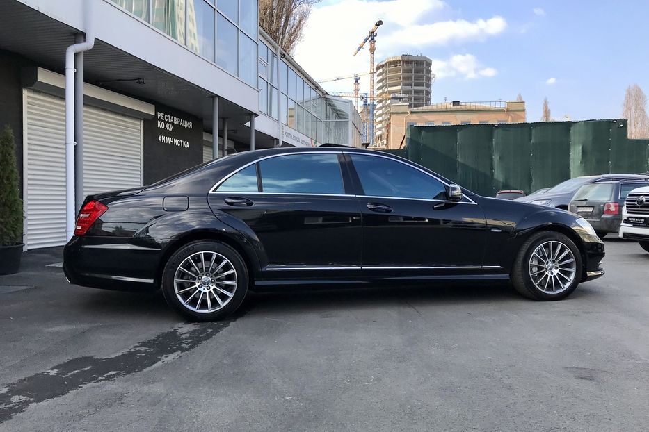 Продам Mercedes-Benz S-Class 500 Long 4Matic AMG 2011 года в Киеве