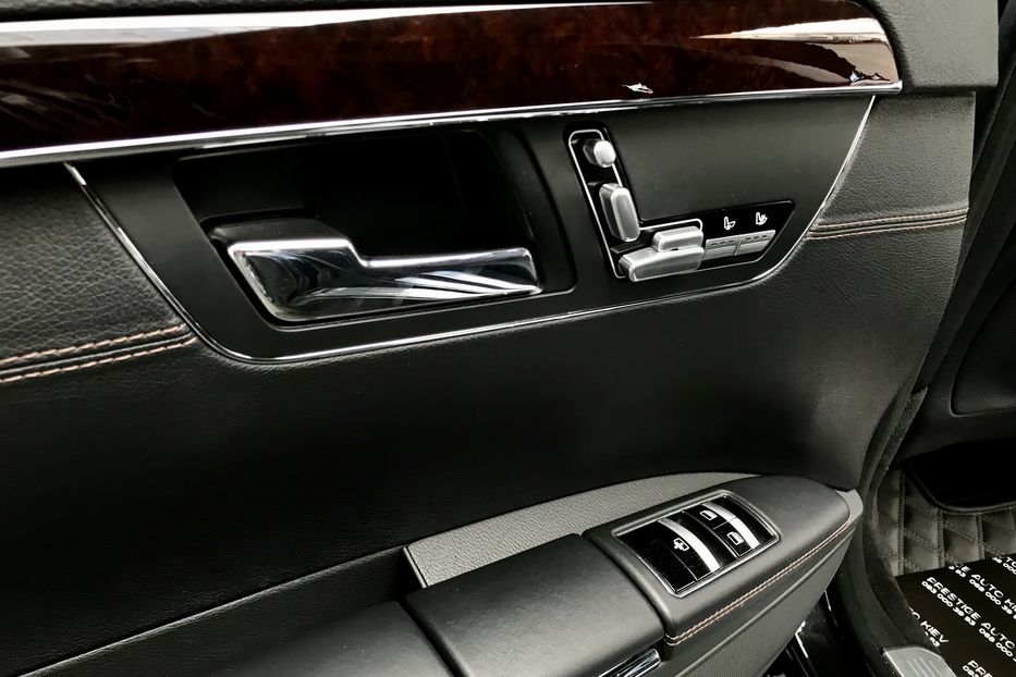 Продам Mercedes-Benz S-Class 500 Long 4Matic AMG 2011 года в Киеве