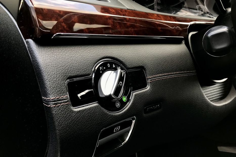 Продам Mercedes-Benz S-Class 500 Long 4Matic AMG 2011 года в Киеве